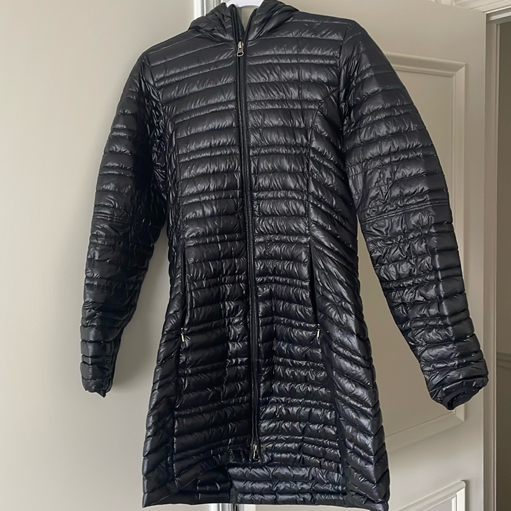 Patagonia women’s ultralight Fiona Parka SzM